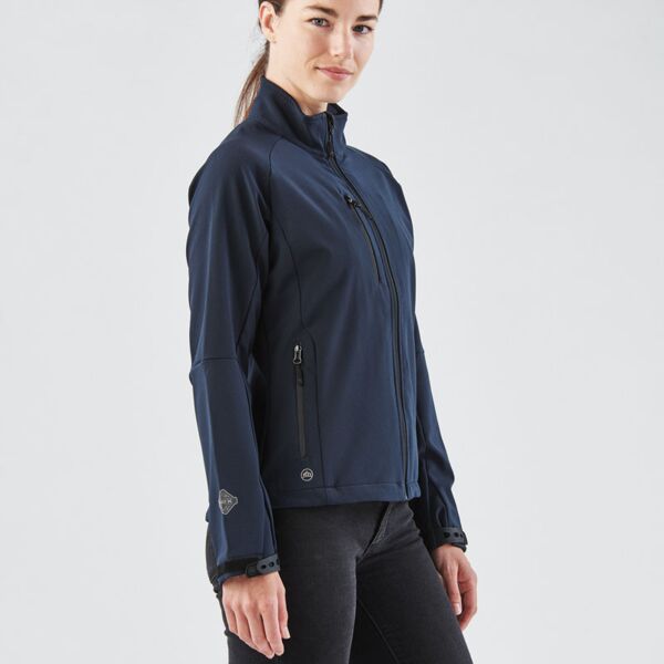 WOMEN'S ULTRA-LIGHT SHELL Thumbnail